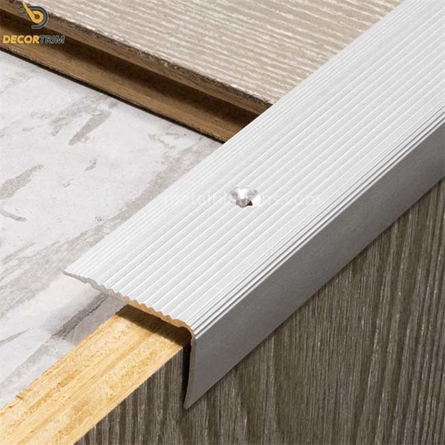 Protective Stair Nosing Tile Trim 30mm×20mm For Stair Edge Protection